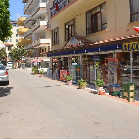 Twin Aparthotel 3*